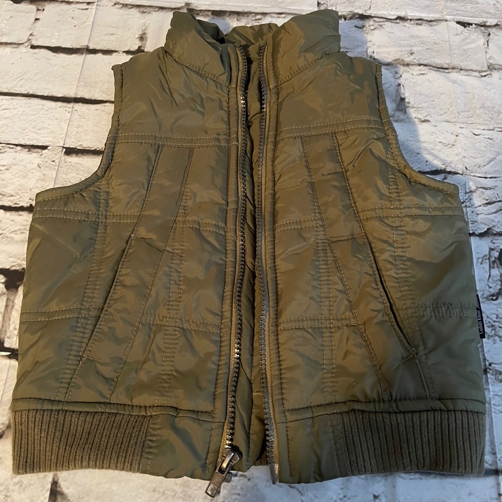 Toddler Calvin Klein Vest sz 18M